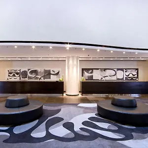 https://hilton-brisbane.queenslandhotels.net