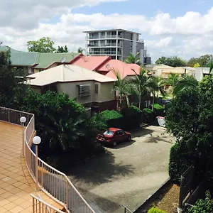 https://the-vista-bel-air-apartments.queenslandhotels.net