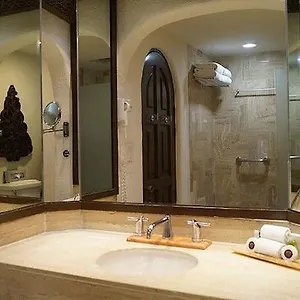 Gr Caribe Deluxe By Solaris 4* Cancún