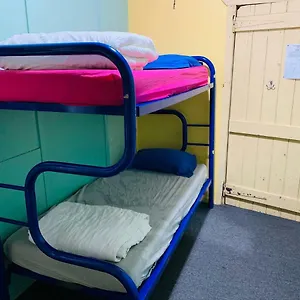 https://yellow-submarine-backpackers.queenslandhotels.net